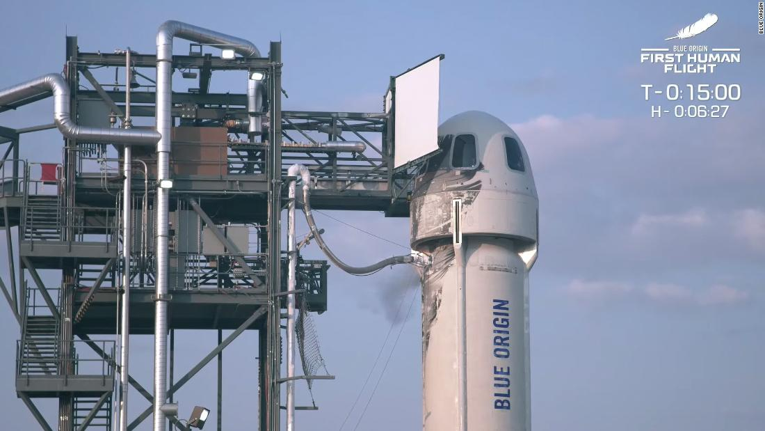 Jeff Bezos realizó con éxito su viaje al espacio en la nave New Shepard