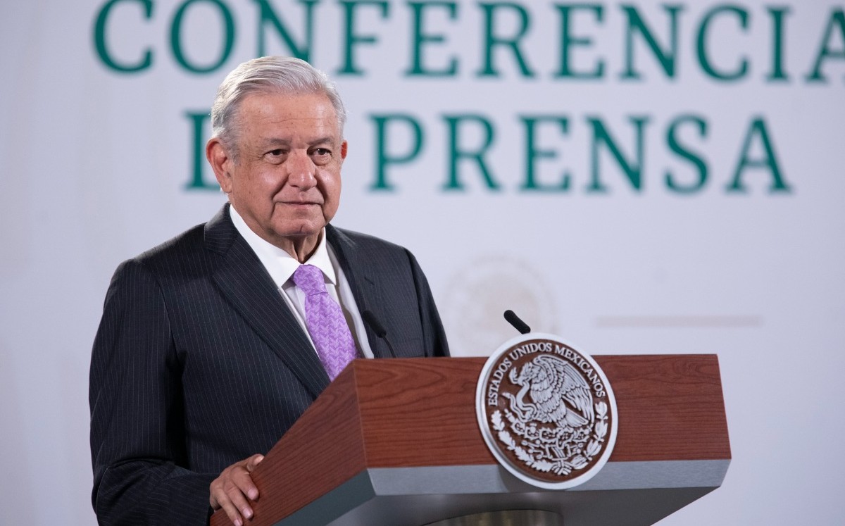 AMLO, a favor de que se amplíe plazo de entrada en vigor de reforma al outsourcing 
