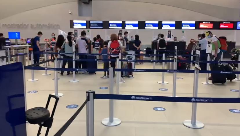 Eligen viajeros regios destinos con mayores repuntes de contagios de Covid-19 en México