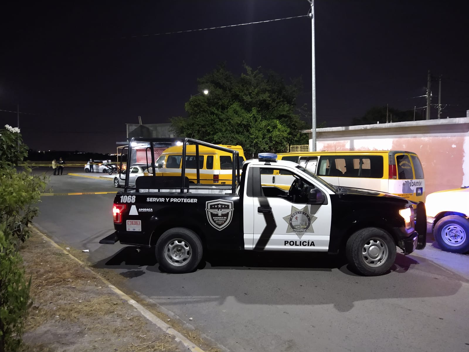 Asesinan a tiros a dueño de puesto de hamburguesas en Apodaca