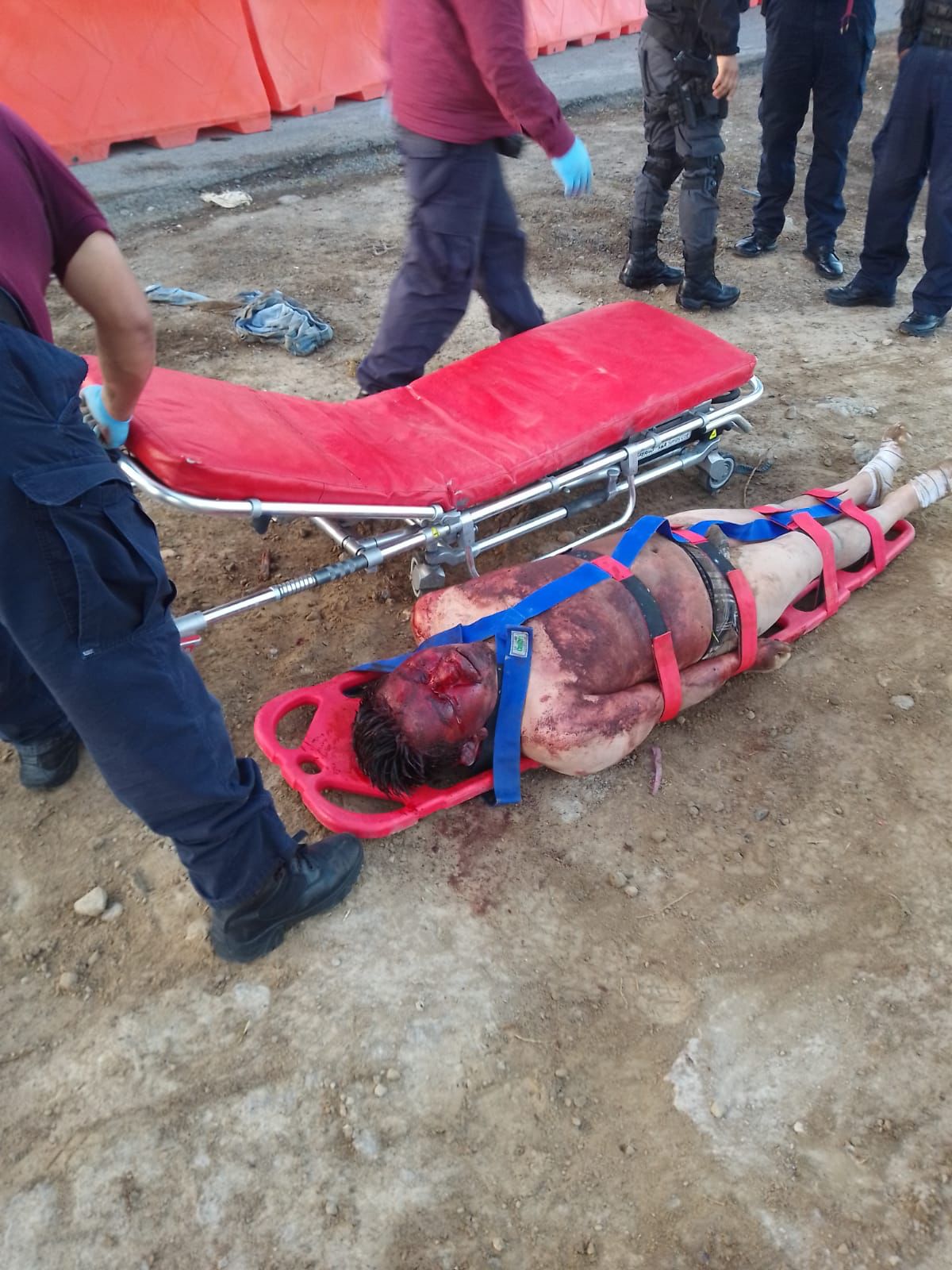 Pasajeros golpearon a ladrón de transporte público en la autopista México- Pachuca