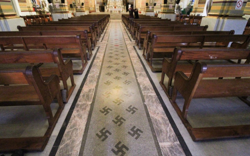 ¿Por qué hay suásticas en estas fachadas de Guadalajara?