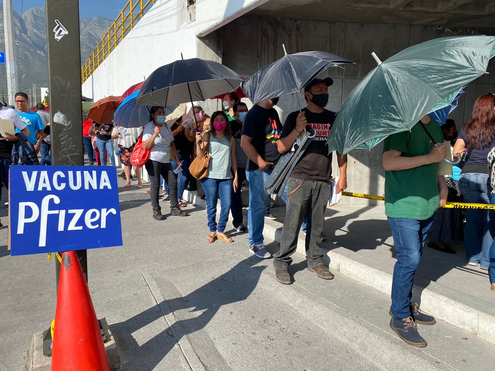 Reportan retraso en vacunación contra Covid-19 en Santa Catarina