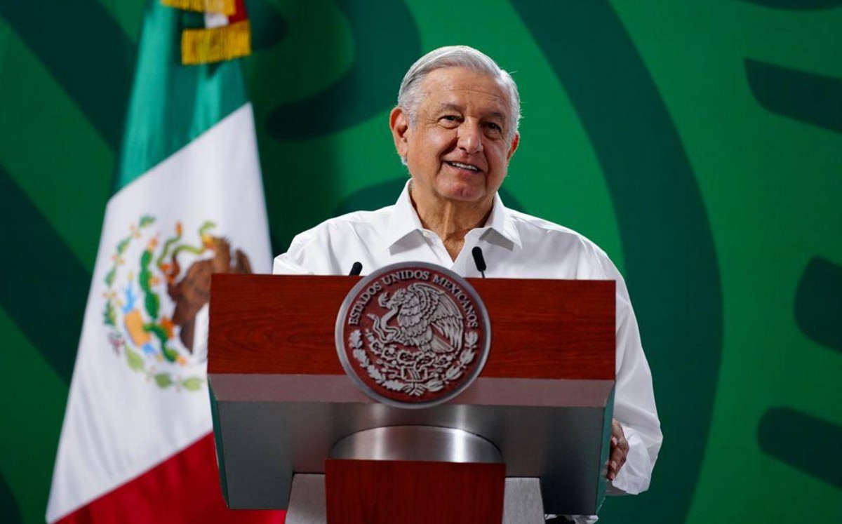AMLO descarta comprobante de vacunación anticovid para asistir a restaurantes y plazas