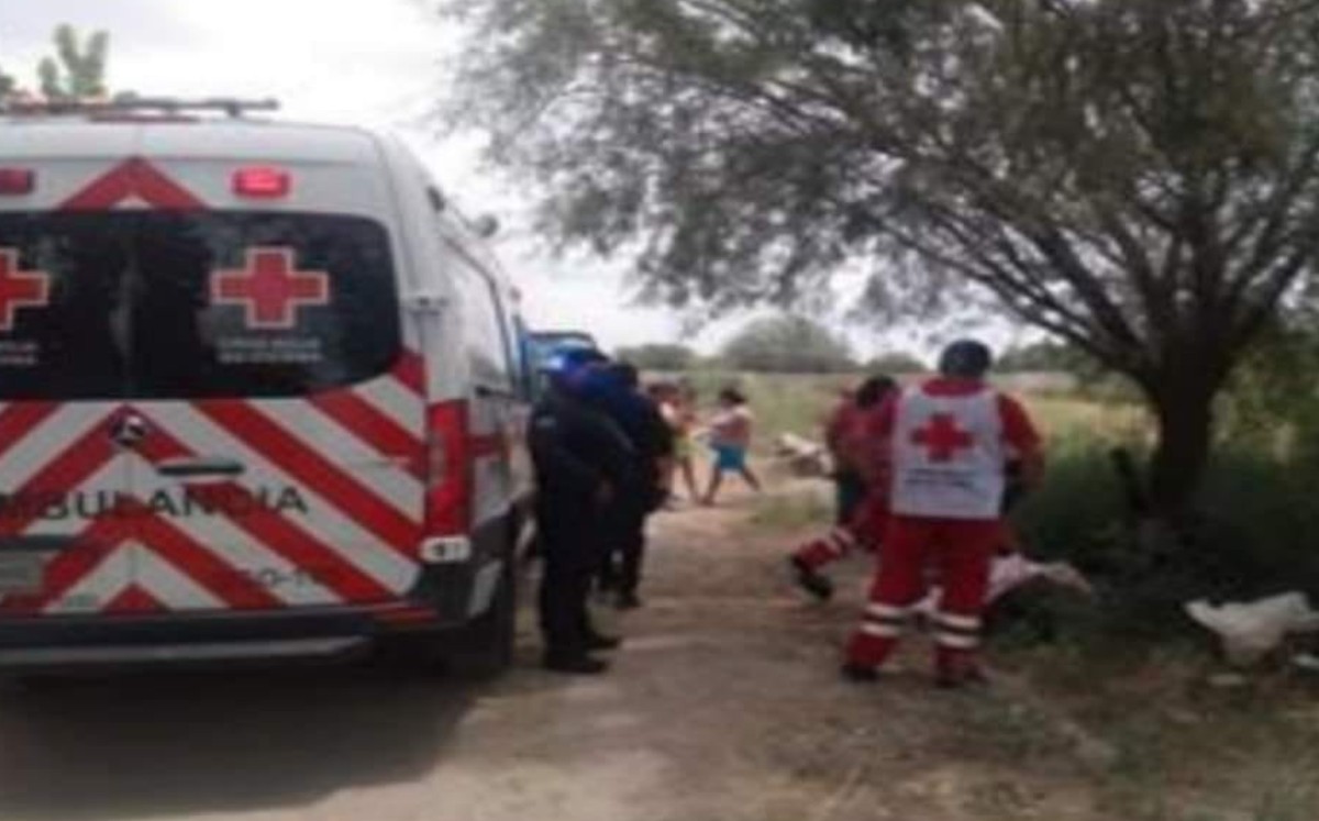 Tras meses embriagándose a diario, lo encuentran muerto bajo un mezquite en Gómez Palacio