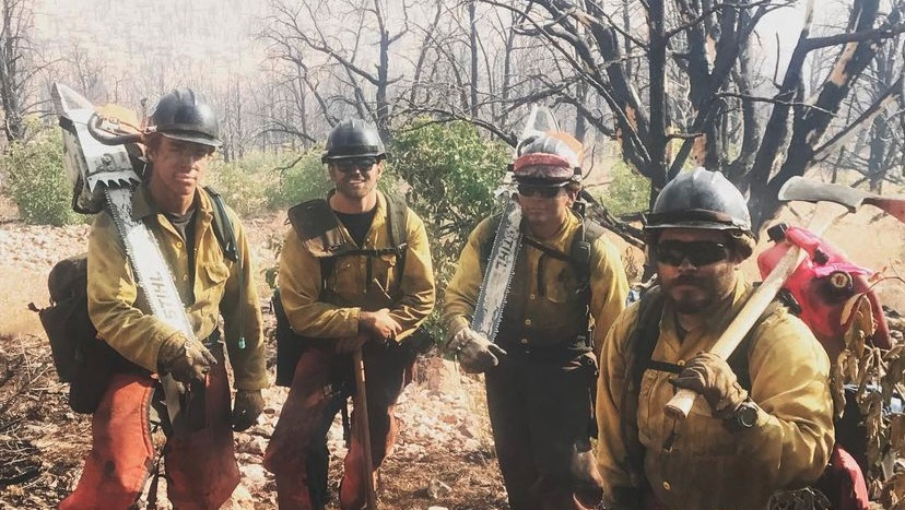 Hombre muere en maniobra de salto en puente al norte de California