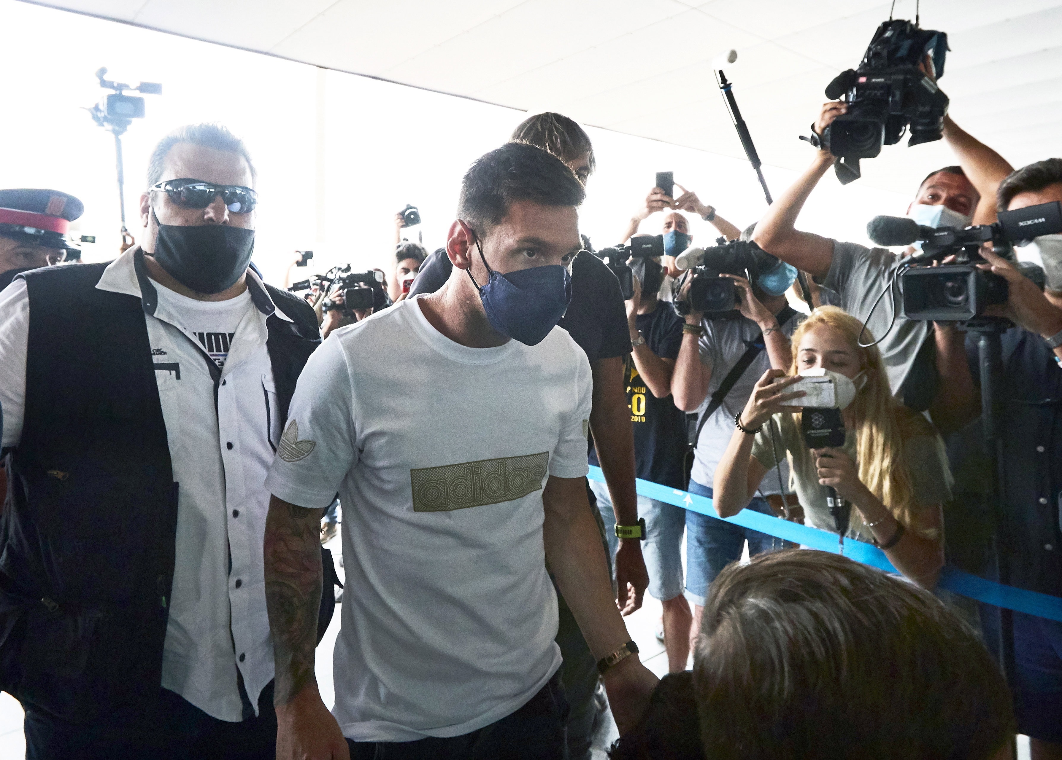 Jorge Messi confirma que su hijo jugará en el PSG