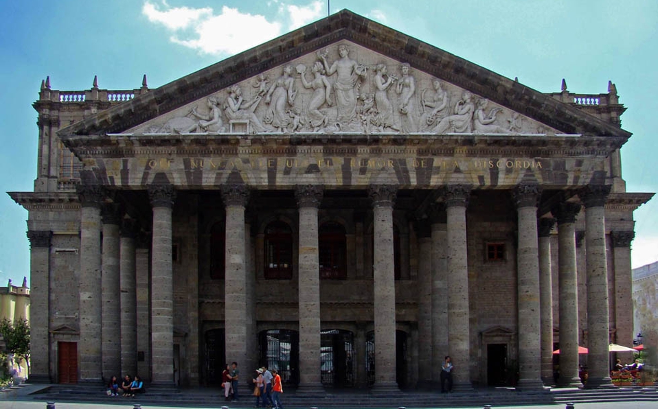 Refuerzan con filtros sanitarios el centro de Guadalajara