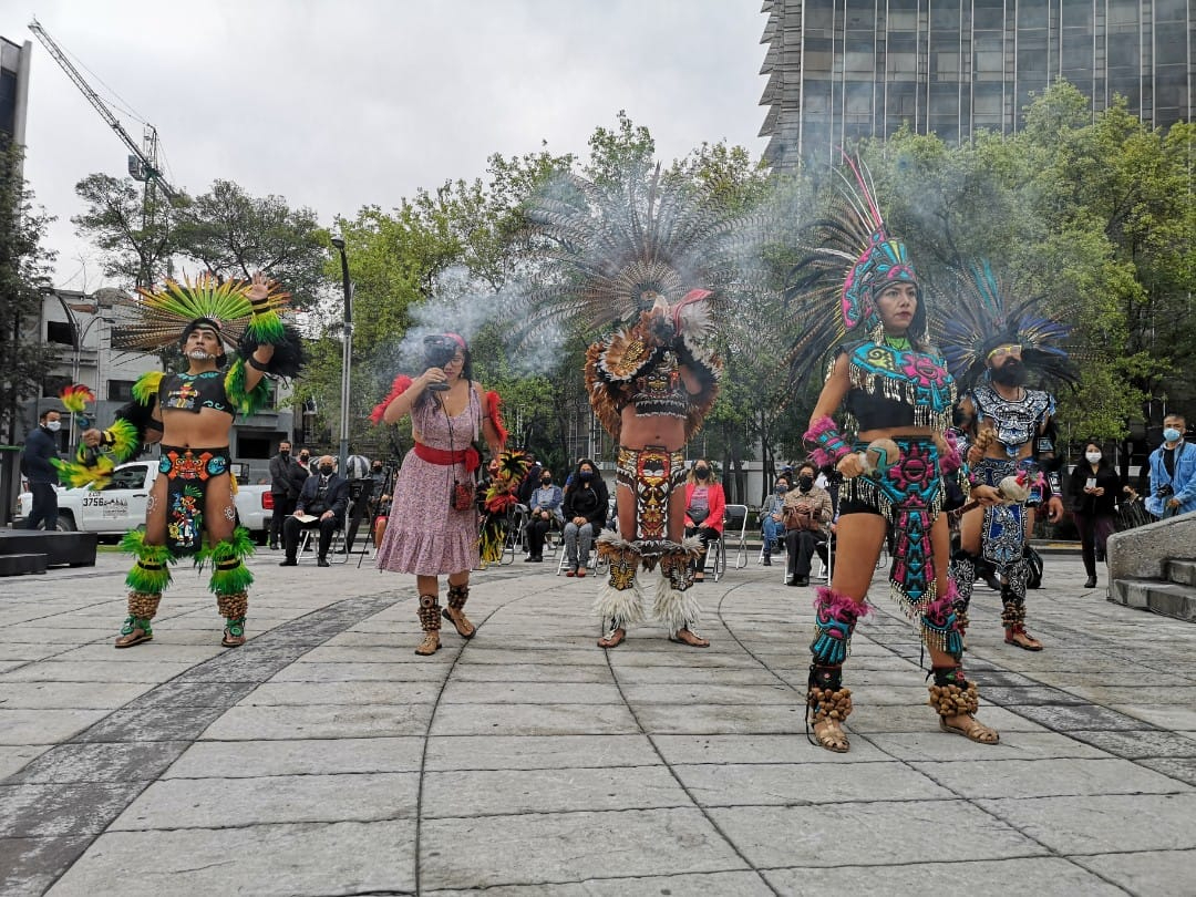 Reinauguran Monumento a Cuauhtémoc por 500 años de resistencia indígena
