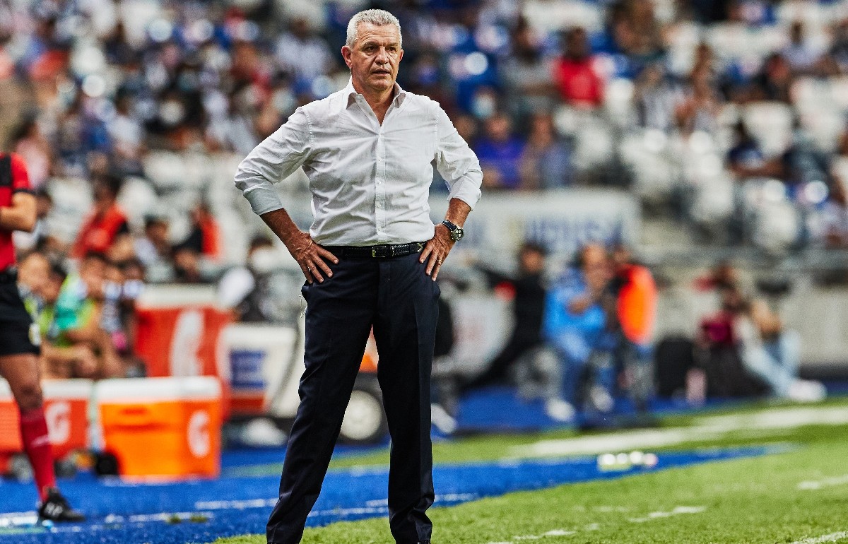 Javier Aguirre: "A Funes lo felicitamos todos"