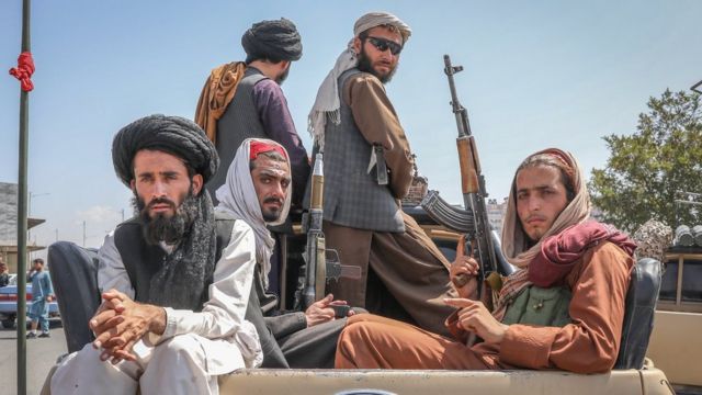 ¿Quienes son los talibanes y de dónde surgieron?