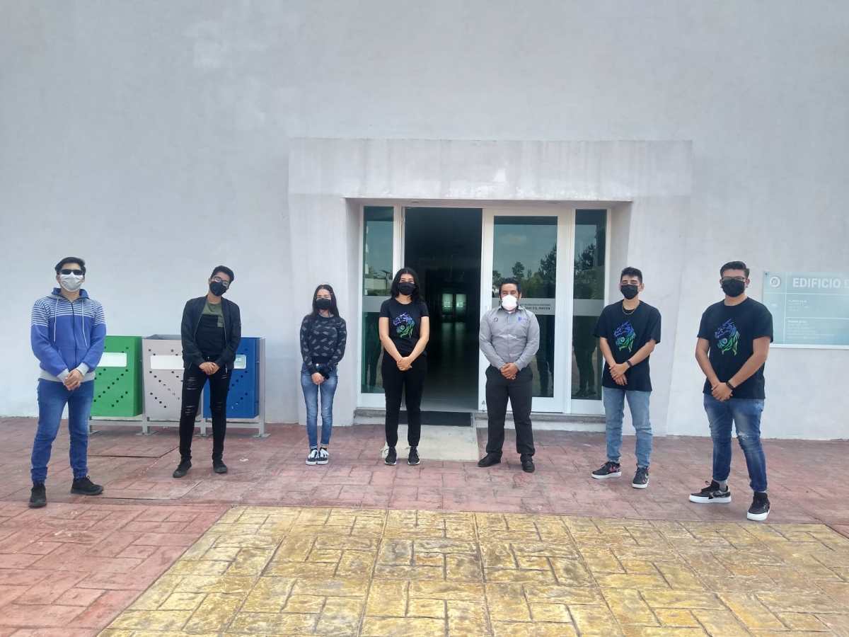 Estudiantes de Purísima del Rincón se coronan en Concurso de Robótica