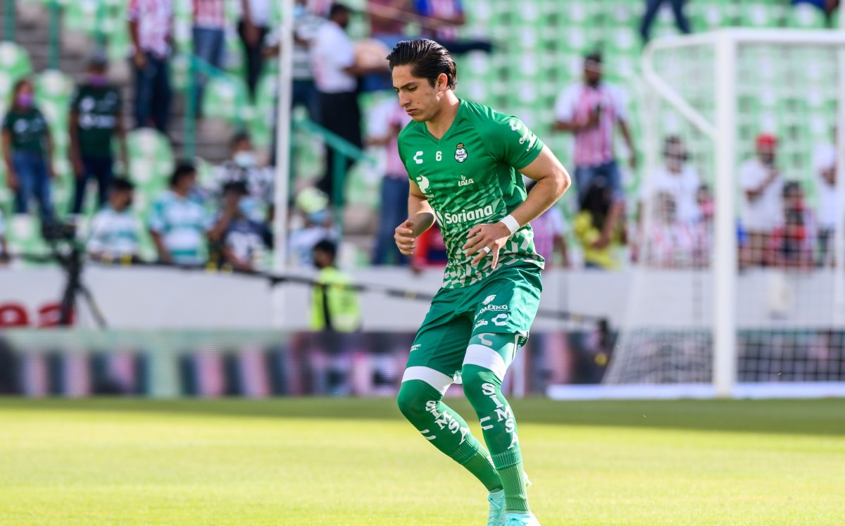 Tranquilidad en Santos pese a no ganar en casa, afirma Alan Cervantes