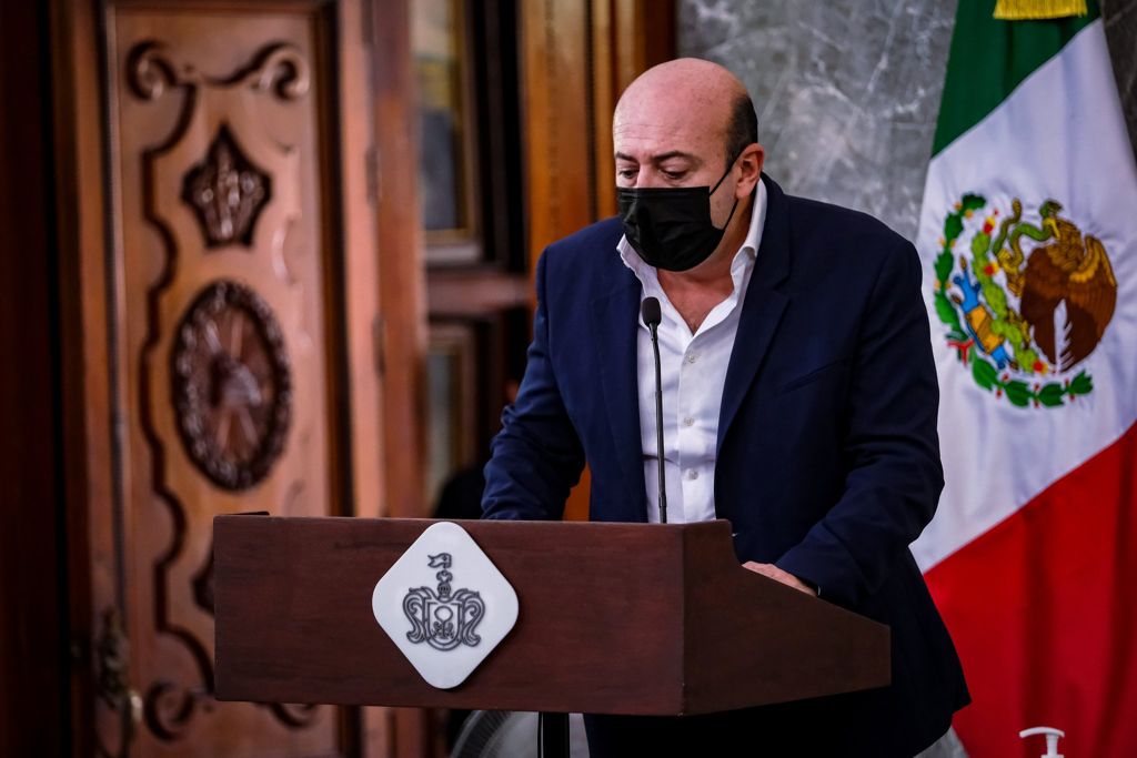 Enrique Alfaro presenta dos iniciativas a la reforma laboral en el Congreso de Jalisco