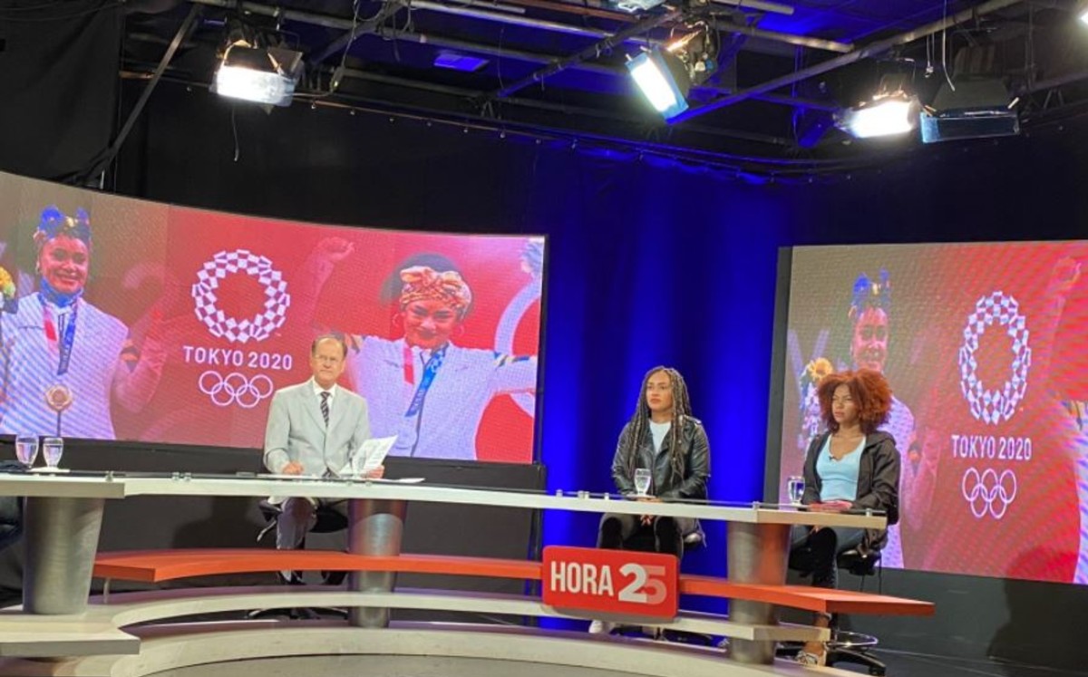 "¿Qué tal lavas los platos?"; indigna en redes pregunta de conductor de tv a medallista olímpica