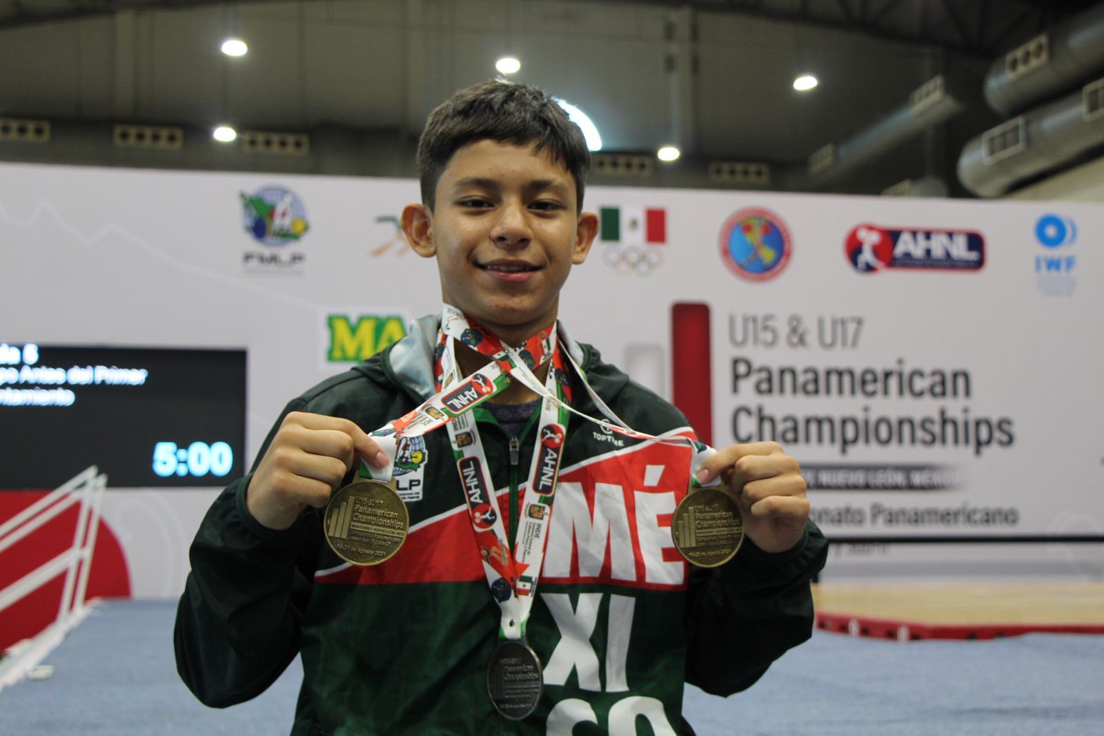 Francisco Manuel Mares medallista en el Campeonato Panamericano Sub-15 y Sub-17 de Halterofilia