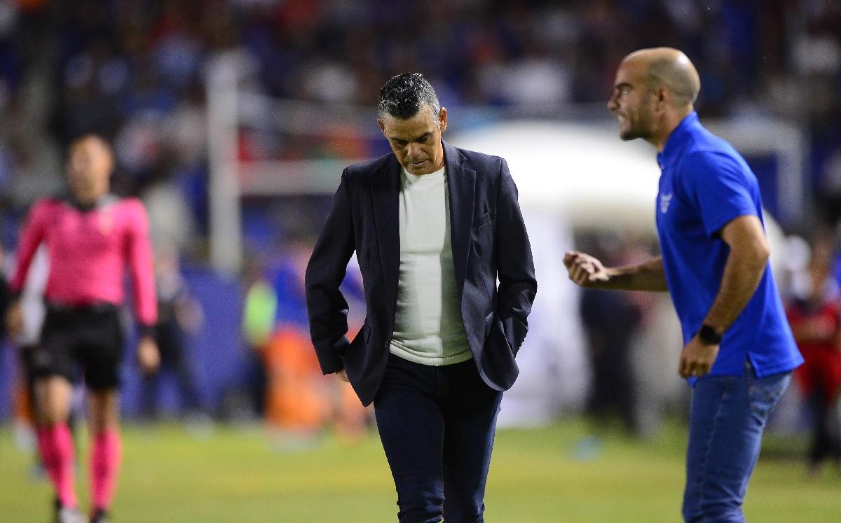Querétaro despide al 'Pity' Altamirano tras derrota frente a Pachuca