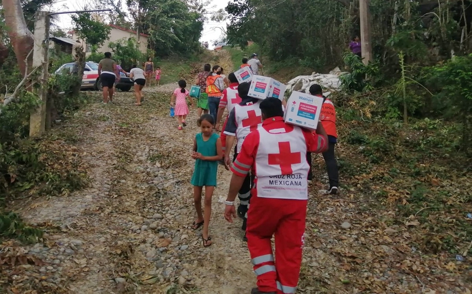 Nuevo cargamento de 26 toneladas de ayuda es enviado por la Cruz Roja a Veracruz