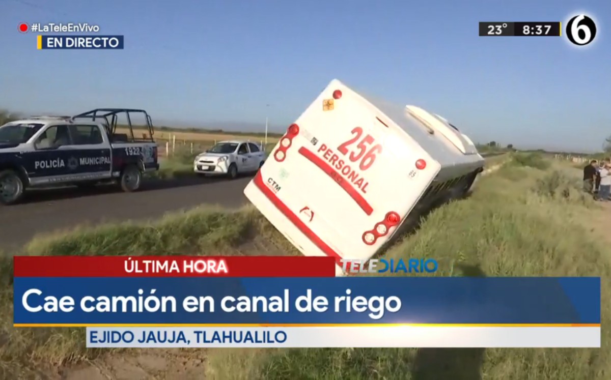 Camión de transporte de personal cae a canal de riego y deja a cuatro lesionadas
