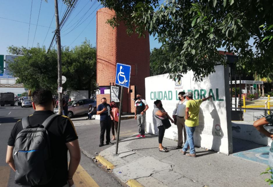 Realizan paro de labores en Conciliación y Arbitraje en Monterrey