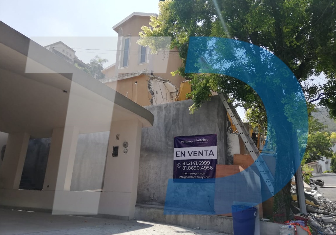 Derrumban casa de la familia Peña Coss en Cumbres