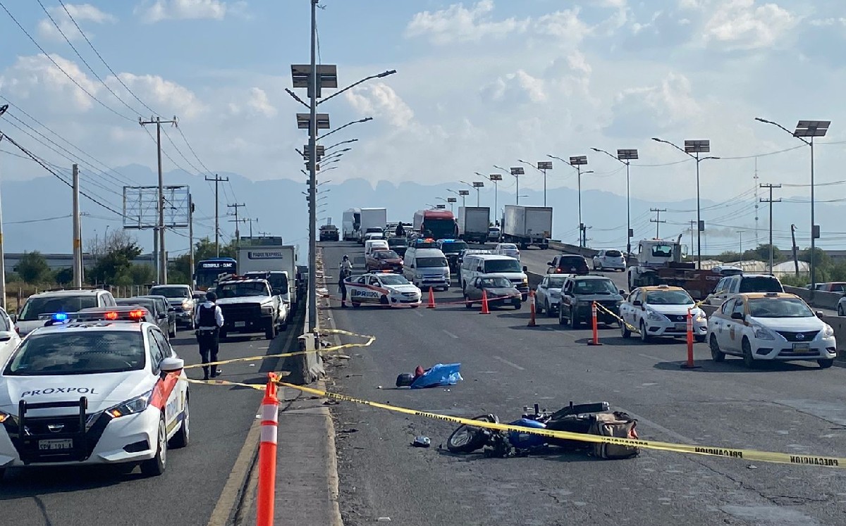Motociclista muere tras chocar en Carretera a Laredo