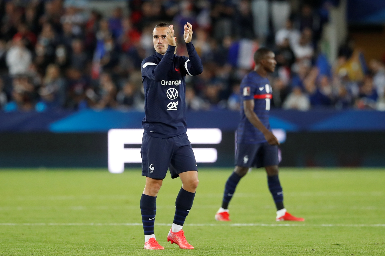Antoine Griezmann se dirige a los atléticos: "Deseando volver a casa"