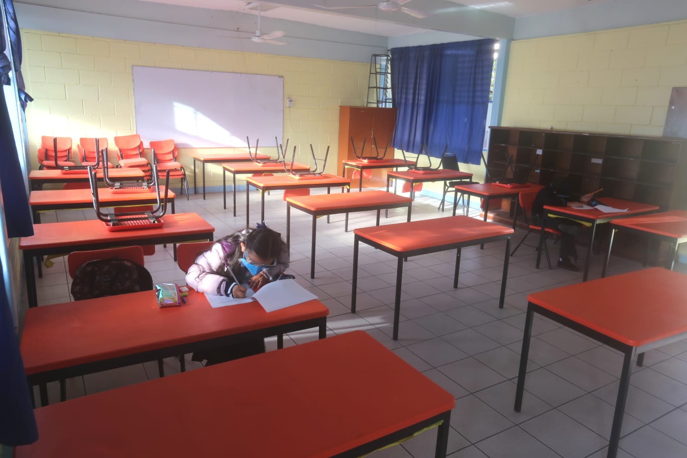 Niños y jóvenes con mayores estragos emocionales por la pandemia: especialistas