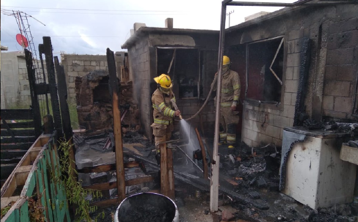 Braza provoca incendio en vivienda donde elaboran donas en La Laguna