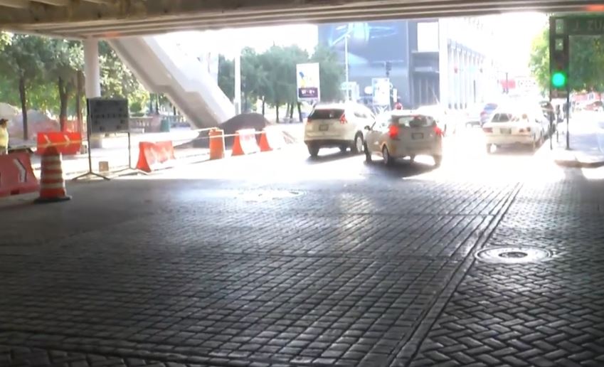 Extienden cierre vial en el Centro de Monterrey por obras de AyD