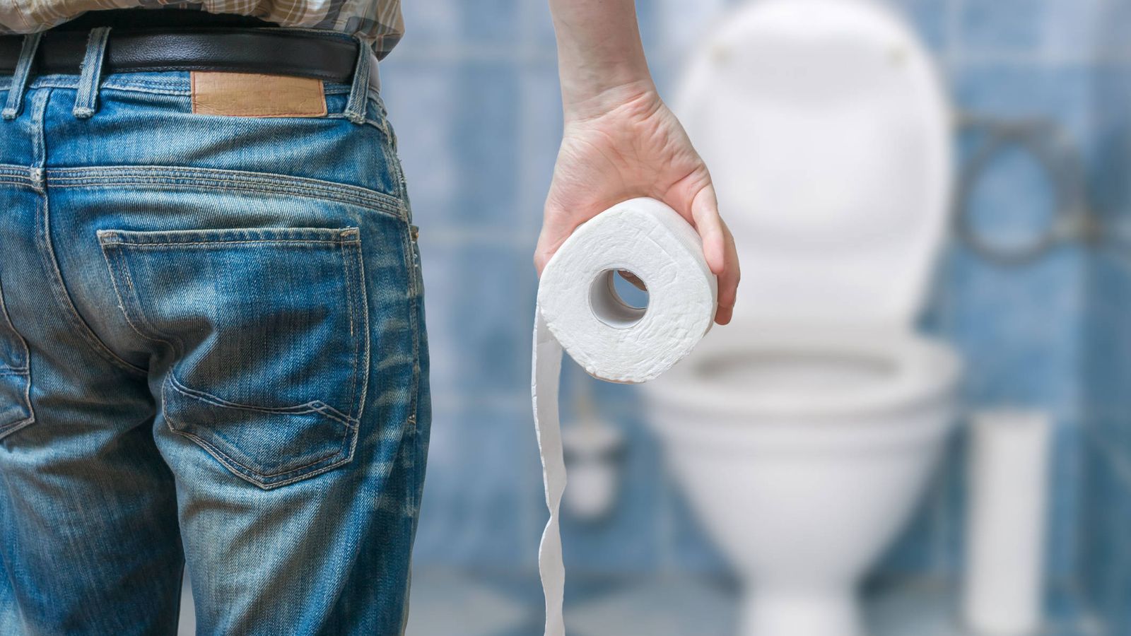 "Voy al baño": Joven finge ir al WC para renunciar a su trabajo; ya no regresó 