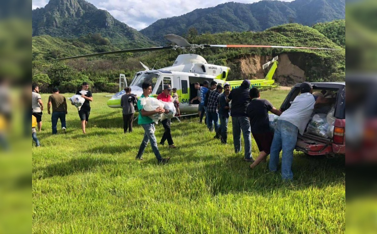 Gobierno de Jalisco entrega despensas a comunidades afectadas en Talpa de Allende 