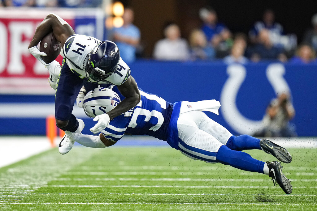 Seahawks domina a Colts comandados por Russell Wilson