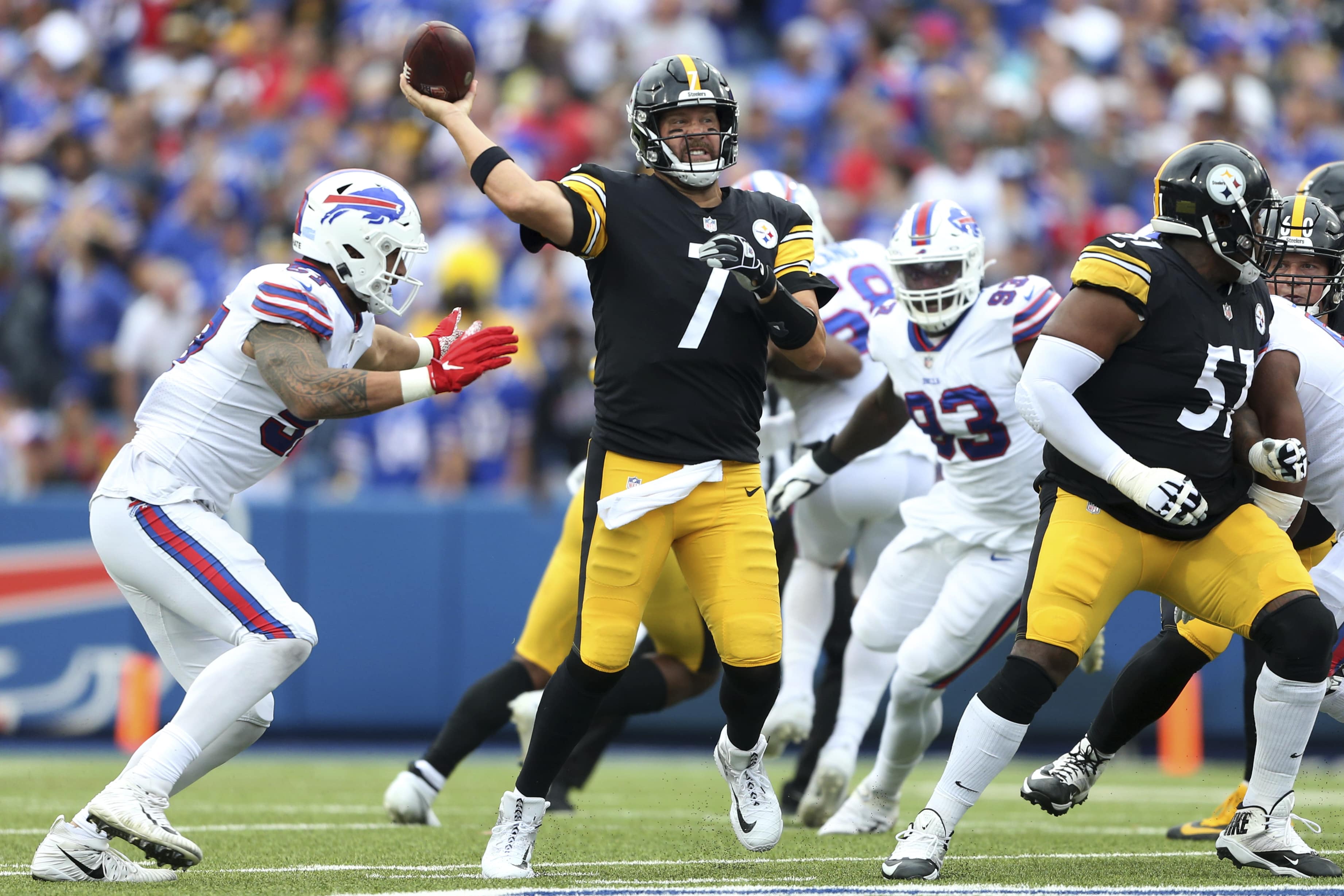 Steelers viene de atrás y vence por la mínima a los Bills