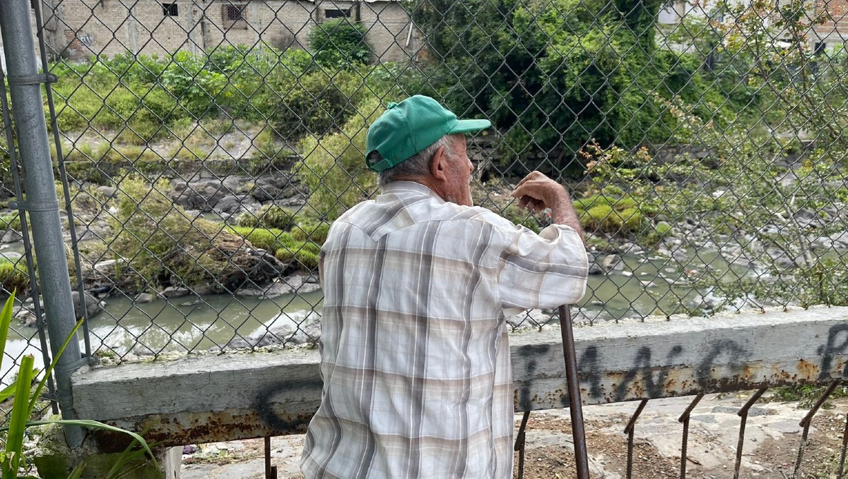 Vecinos denuncian inseguridad y contaminación en el río San Juan de Dios en Guadalajara