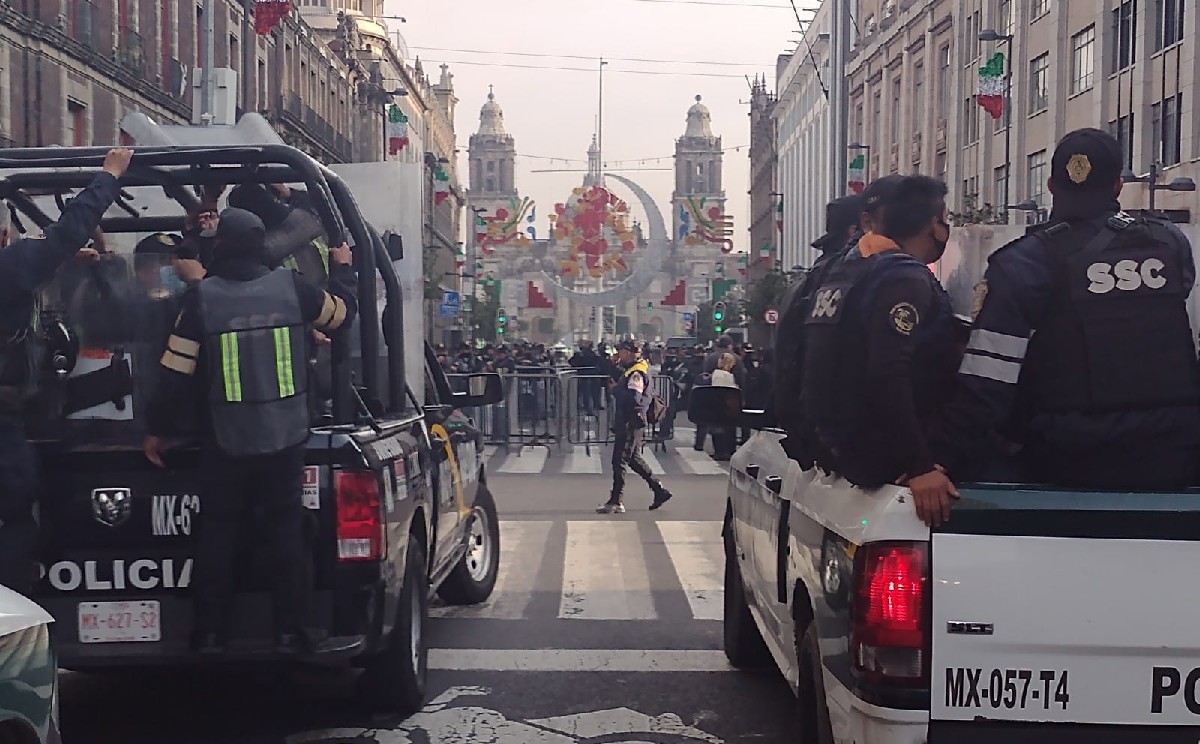 Policía de CdMx amplía filtros de seguridad en Zócalo para Grito de Independencia