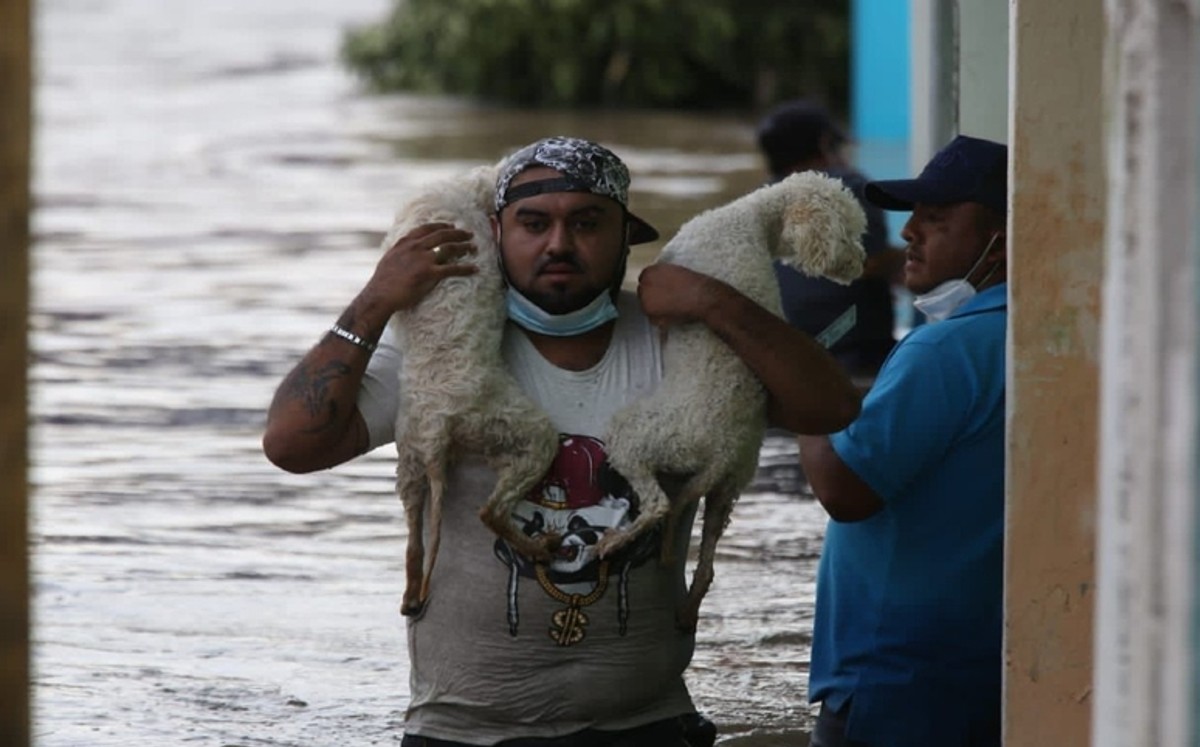 Inundaciones en Tula provocan riesgo de cólera; se investigan dos casos