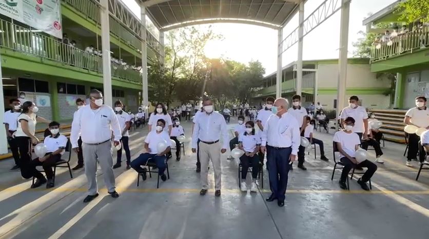 Víctor Fuentes llama a la paz entre familias de Nuevo León