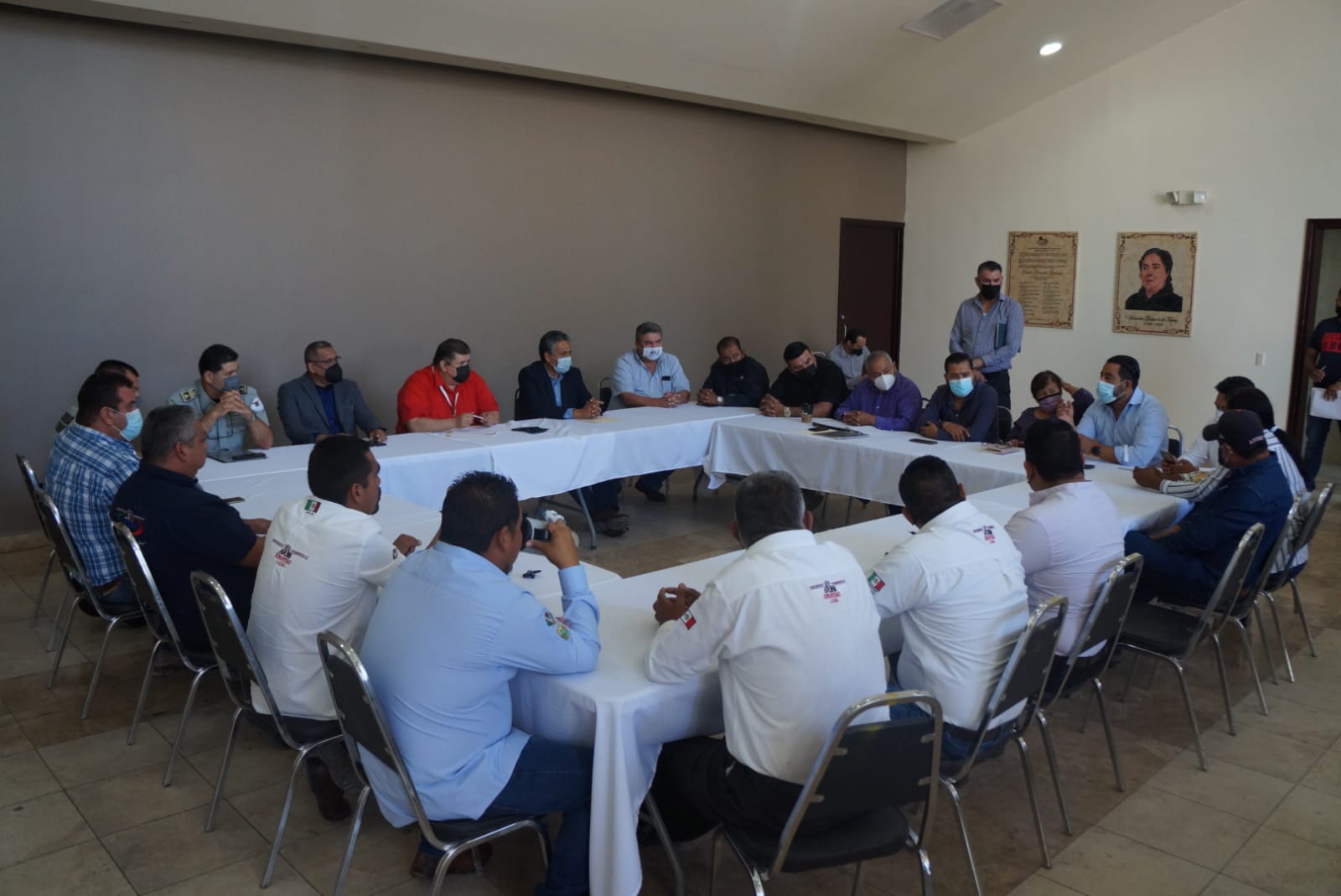Se reúnen autoridades municipales de Lerdo con transportistas