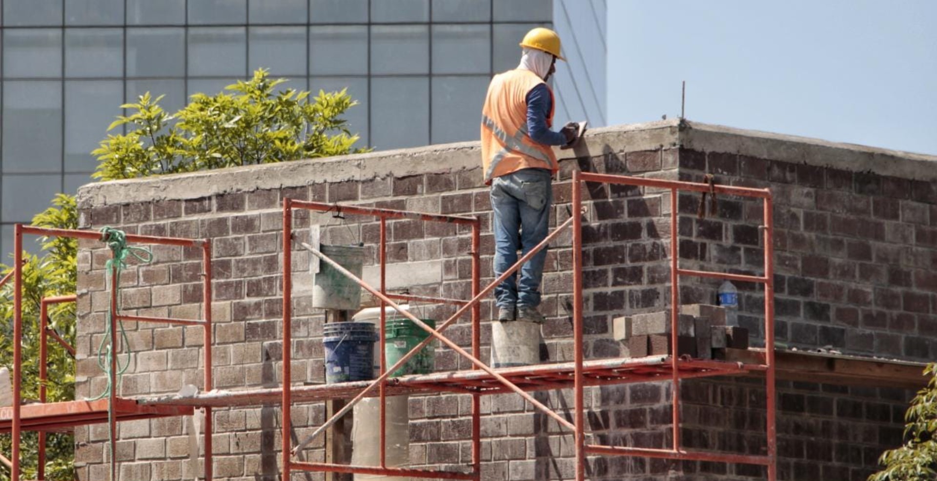 Costo de material para construcción de vivienda aumenta 40 por ciento