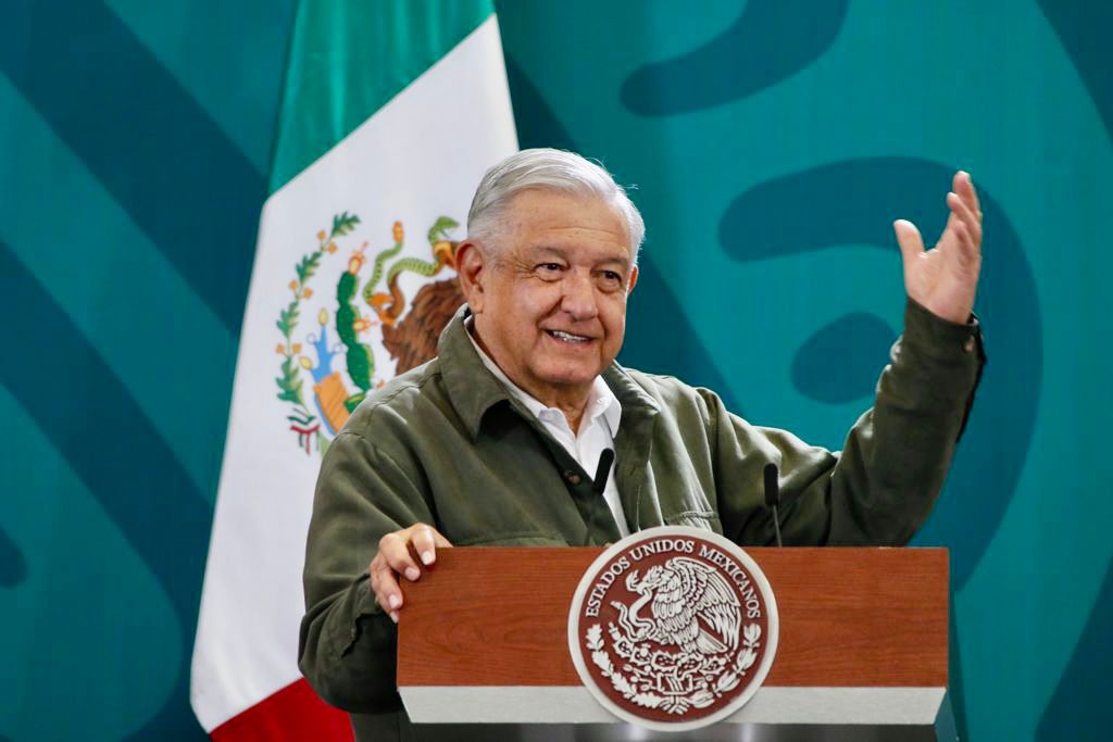 AMLO dice no afectarle dichos de Aznar sobre perdón por Conquista