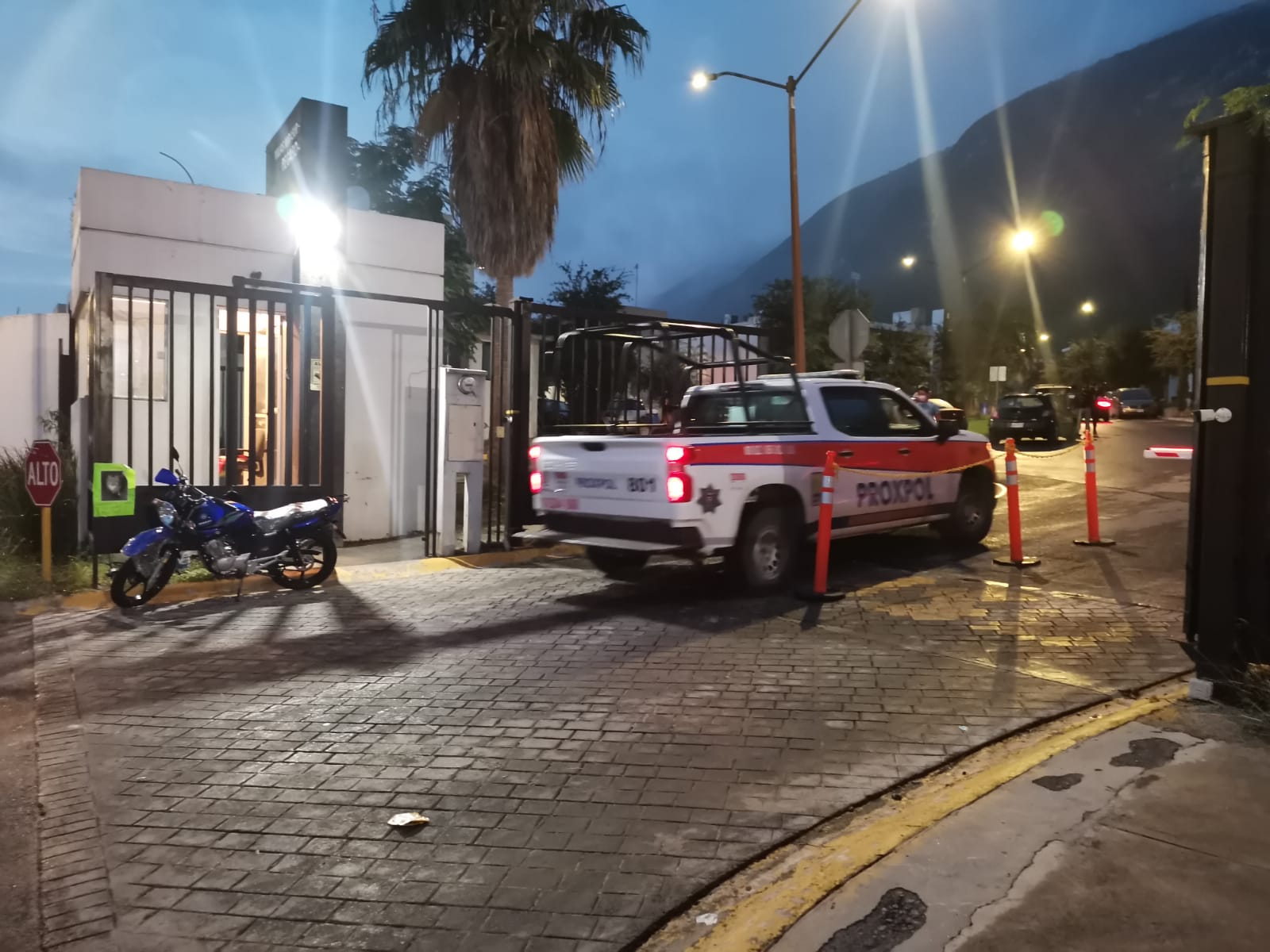 Hombre mata a dueño de domicilio por pedirle retirarse de reunión en Escobedo