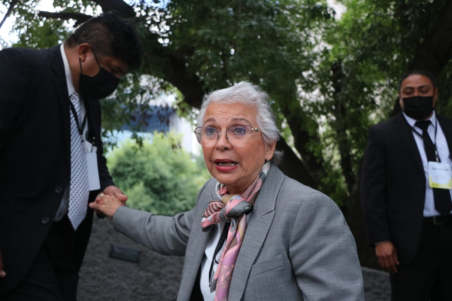 Gobernadores, alcaldes y funcionarios federales... Estos fueron los invitados de la toma de protesta de Samuel García