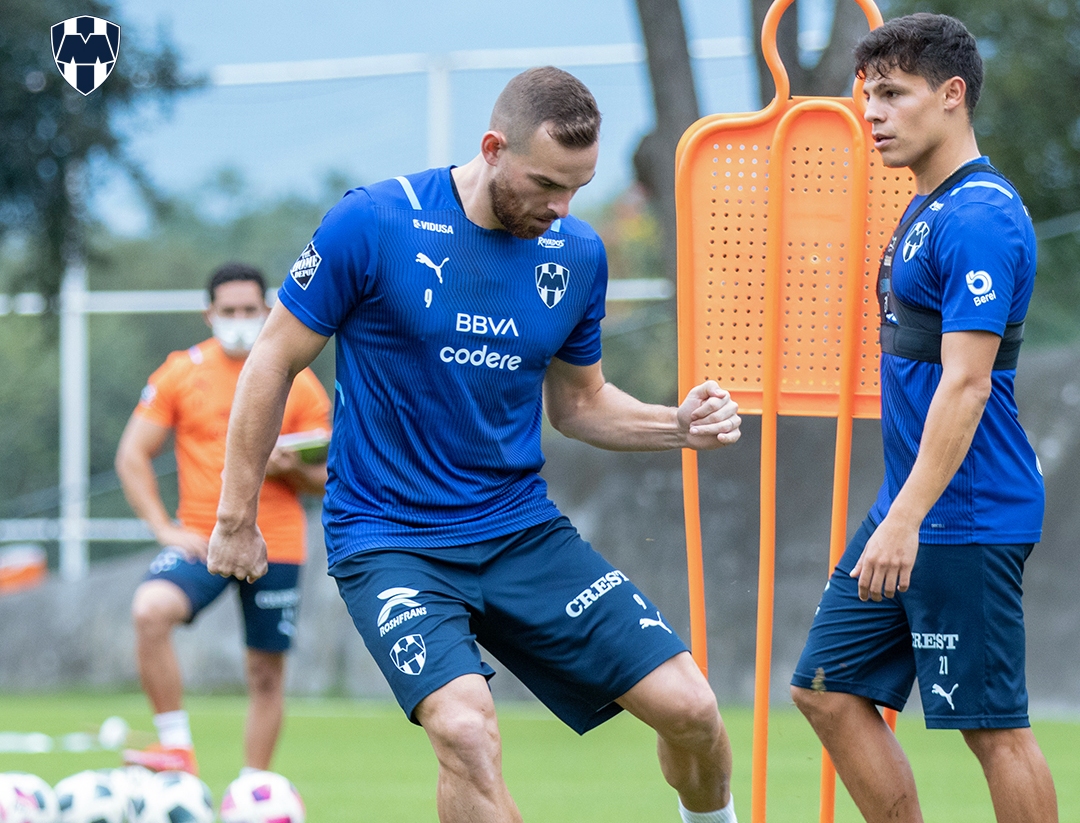 Vincent Janssen al parejo; Celso Ortiz a nada de regresar