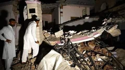 Terremoto deja 20 muertos y más de 200 personas heridas en Pakistán