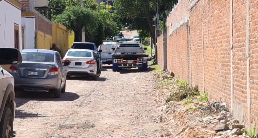 Enfrentamiento en Apaseo el Grande deja 3 muertos y vehículos asegurados