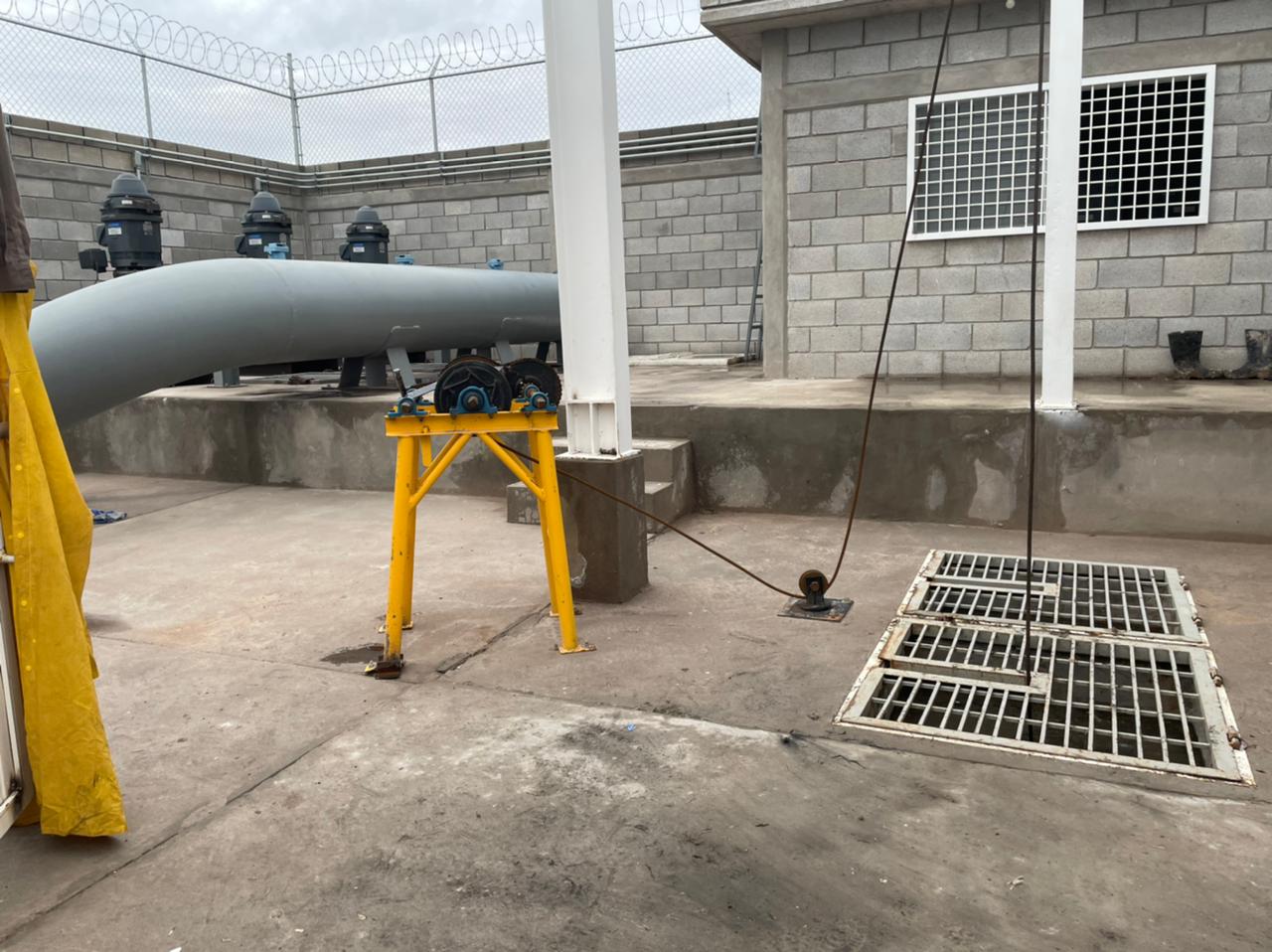 En pleno día de lluvia, cortan servicio eléctrico a cárcamo pluvial de Torreón