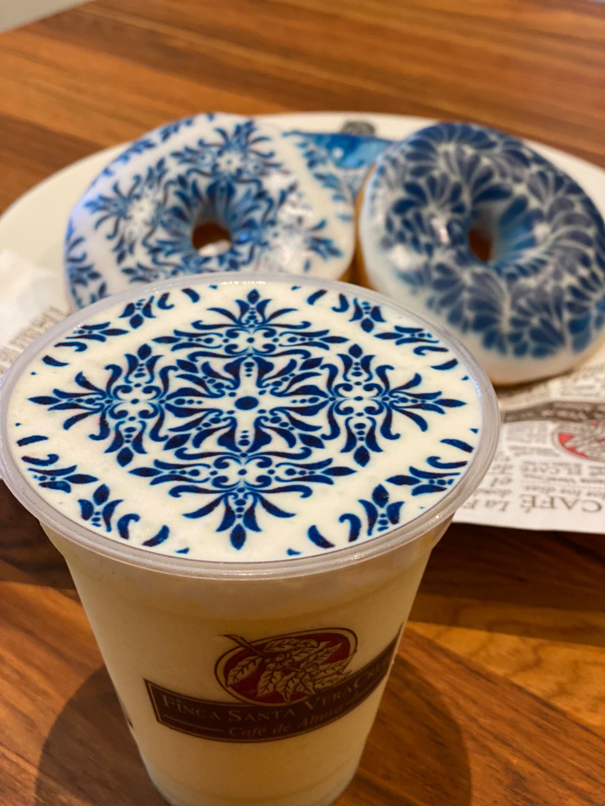 ¡Un postre muy poblano! La Talavera ahora queda impresa en donas y cafés