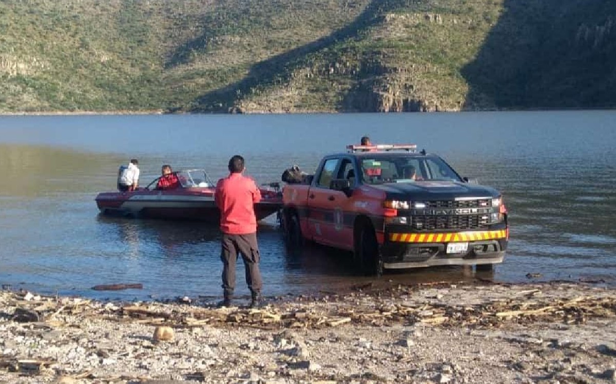 Rescatan cuerpo de menor que fue arrastrada por la corriente en paraje turístico de Durango