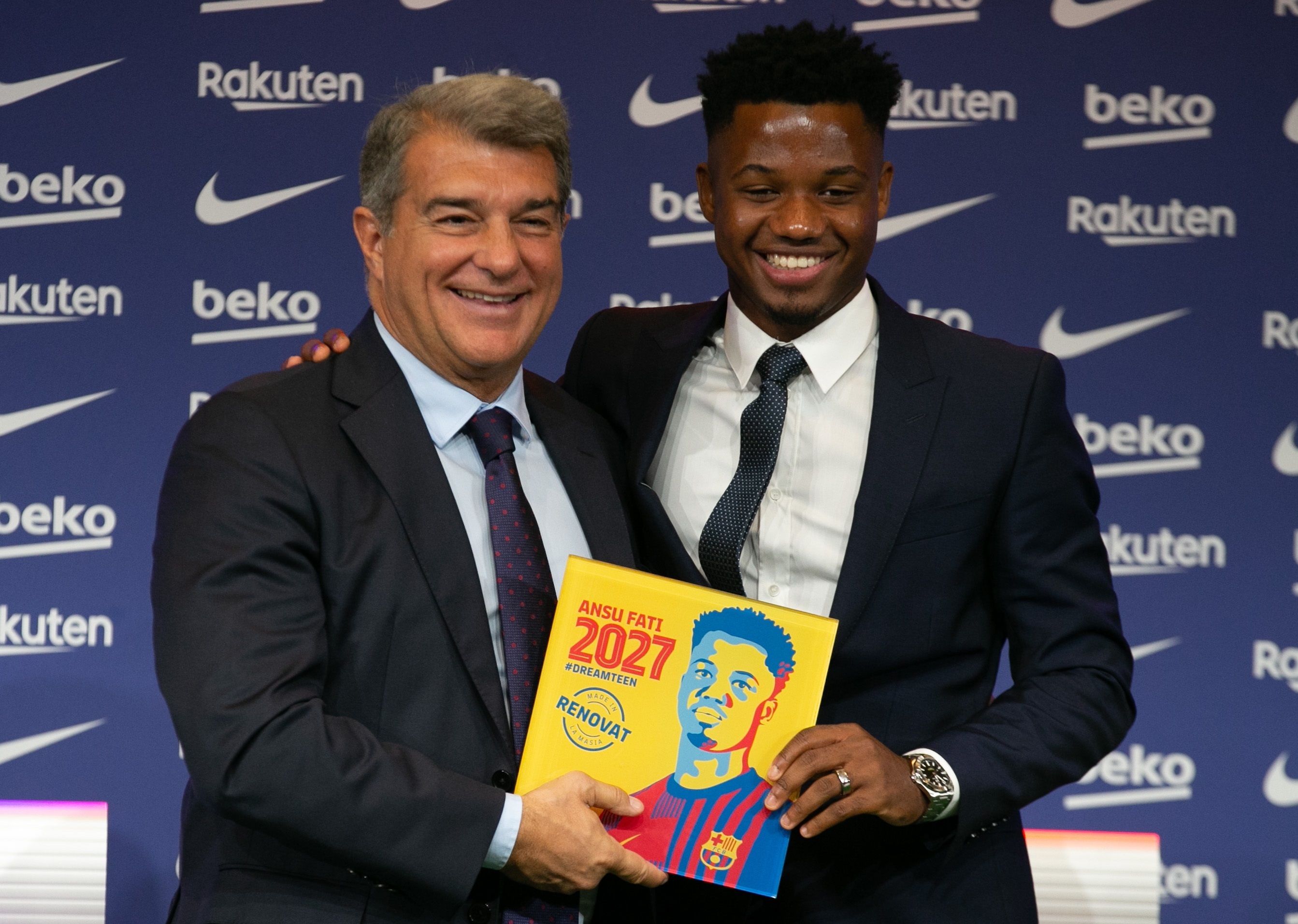 Ansu Fati: "Hubo ofertas, pero siempre he querido seguir en el Barcelona"